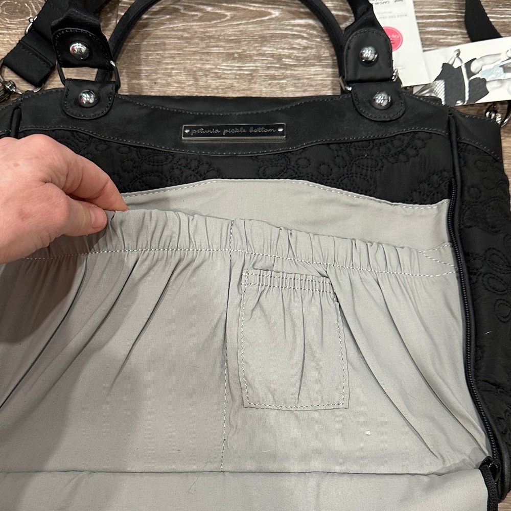 NWT! Petunia Pickle Bottom Black City Carryall Shoulder/Diaper Bag - Picture 8 of 16